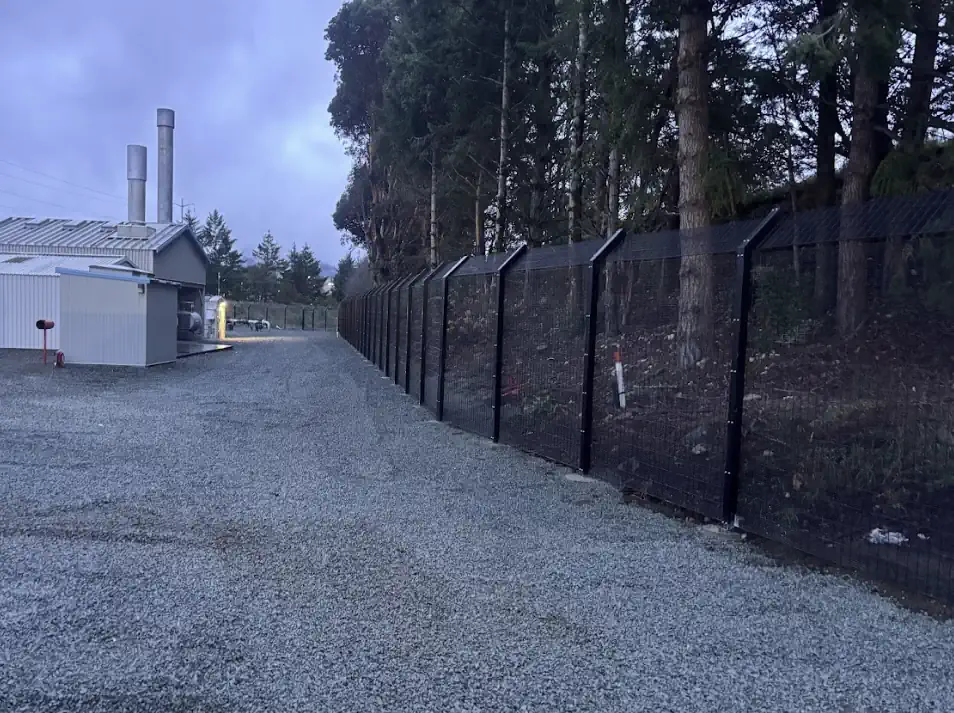 Omega Fencing - Image 6